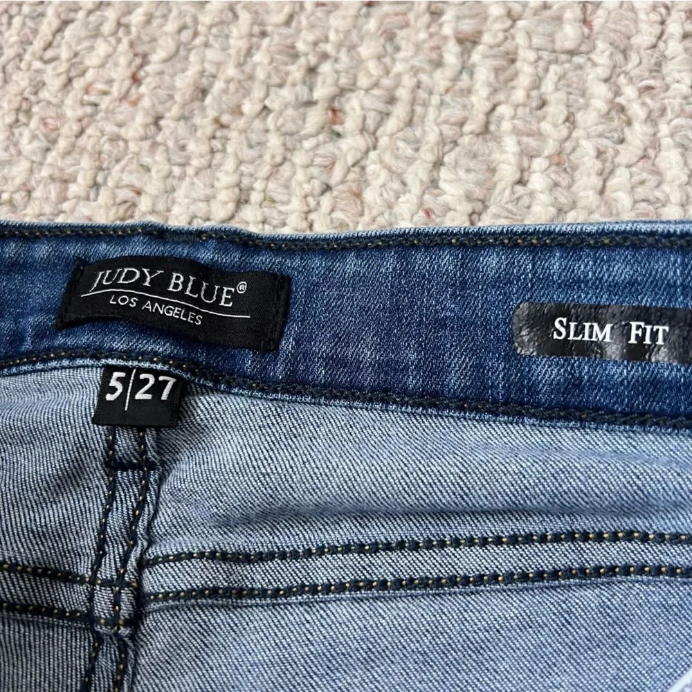 Judy Blue Medium Wash Slim Fit Jeans - Picture 8 of 9